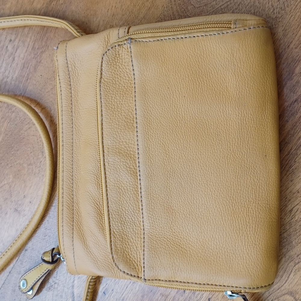 Vintage Tignanello Leather Crossbody Purse - Picture 10 of 11